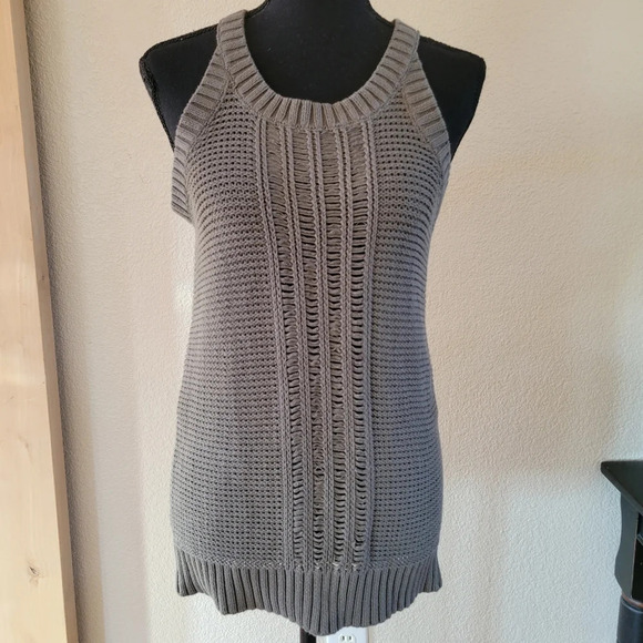 BANANA REPUBLIC Green Crochet Knit Tank - Picture 1 of 8